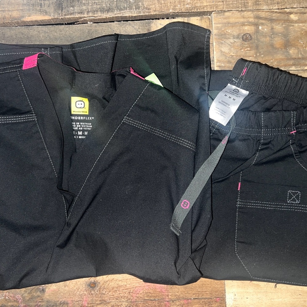 WonderWink Black Scrub Set with Pink Accents